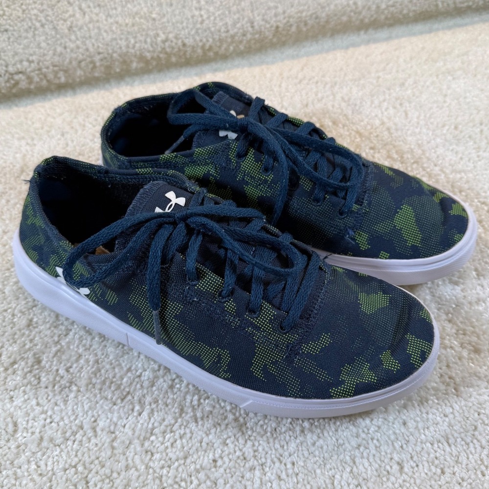 Under Armour Kickit2 Sneakers Boys Shoes Size 6Y Camo‎ Canvas